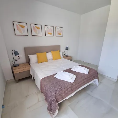 Apartment Perla Holidays - 3 De Alta Calidad