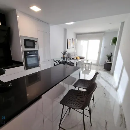 Apartment Perla Holidays - 3 De Alta Calidad