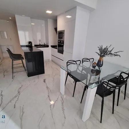 Perla Holidays - 3 De Alta Calidad